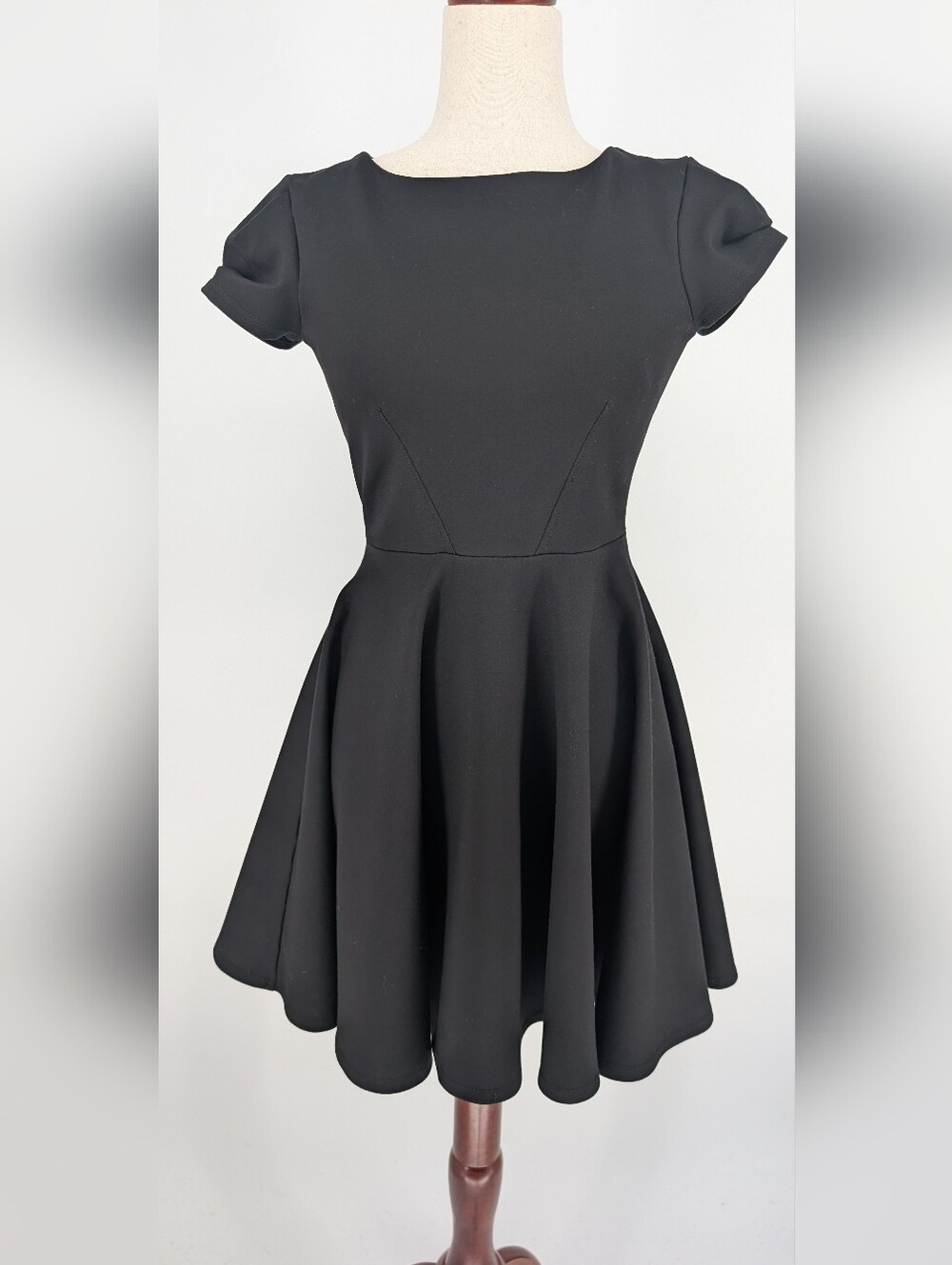 Closet London Fit & Flare Dress UK 6 Scuba Style Structured Little Black Dress